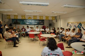 Voluntários, parceiros e apoiadores reunidos pelo Pegaí